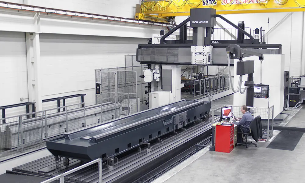 deep hole drilling facility