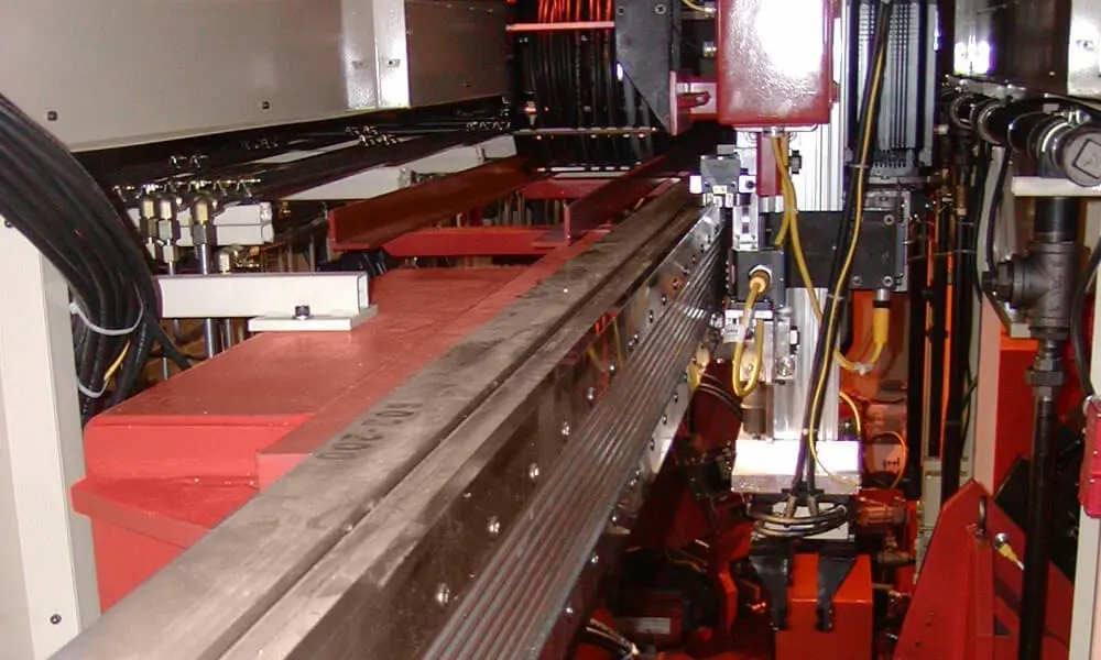 servo-gantry-automation-for-drilling-machine gantry automation for drilling machine
