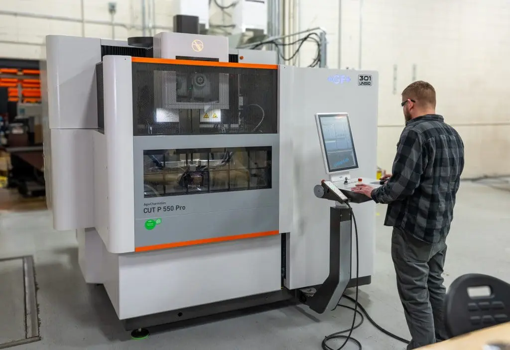 Wire EDM Machine Wire EDM Machine in UNISIG machine shop